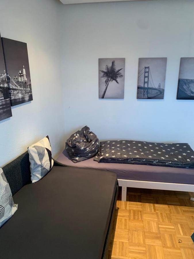 Mainpark Apartment 4 Schlafzimmer Bis Zu 10 Personen Direkt Ueber Aschaffapartment Bei Aschaffenburg Mainaschaff Extérieur photo