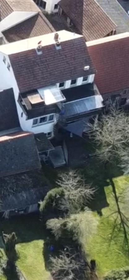 Mainpark Apartment 4 Schlafzimmer Bis Zu 10 Personen Direkt Ueber Aschaffapartment Bei Aschaffenburg Mainaschaff Extérieur photo